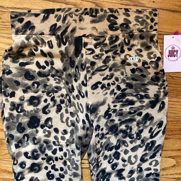 JUICY size medium animal print pants NWT - Picture 2 of 3